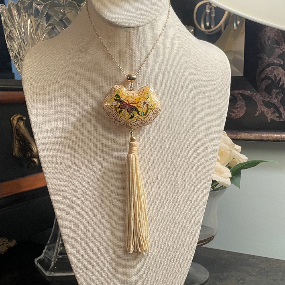 Vintage Cloisonne Butterfly (2 sided) Pendant Gold Tone Enamel Necklace